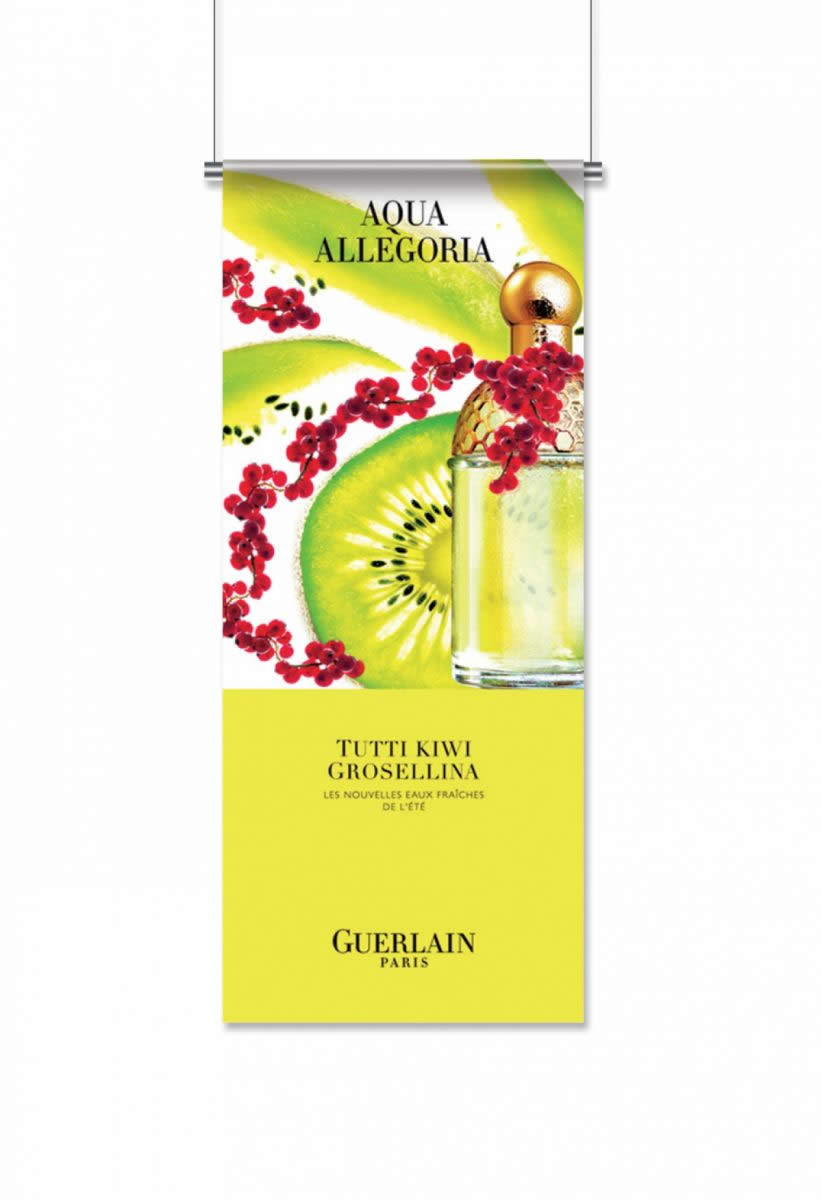 kakemono suspendu guerlain