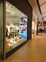 boutique avec cadre rtroclair Bordeaux