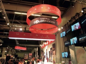 enseigne ronde en hauteur pour stand