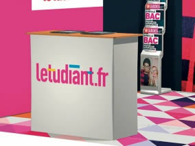 Stand transportable Letudiant.fr vue de ct