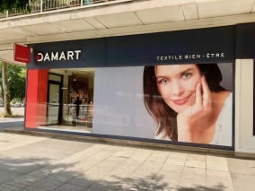 vitrine Damart