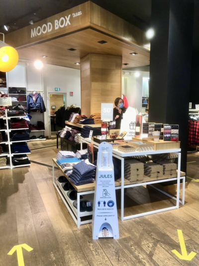 borne gel hydroalcoolique sans contact à petit prix